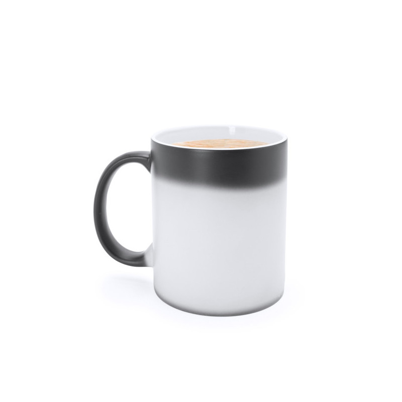 Taza mágica que revela la imagen al aplicarle calor.